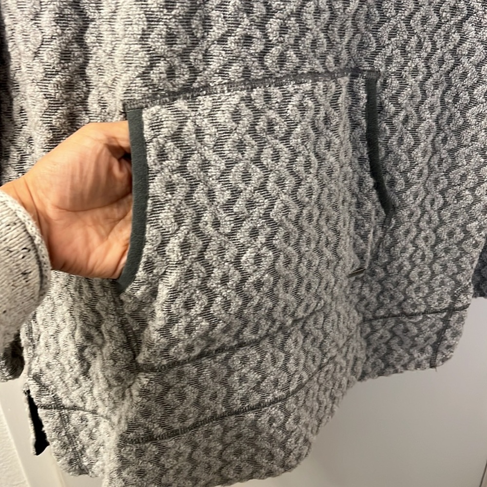 Prana pullover - Picture 5 of 10
